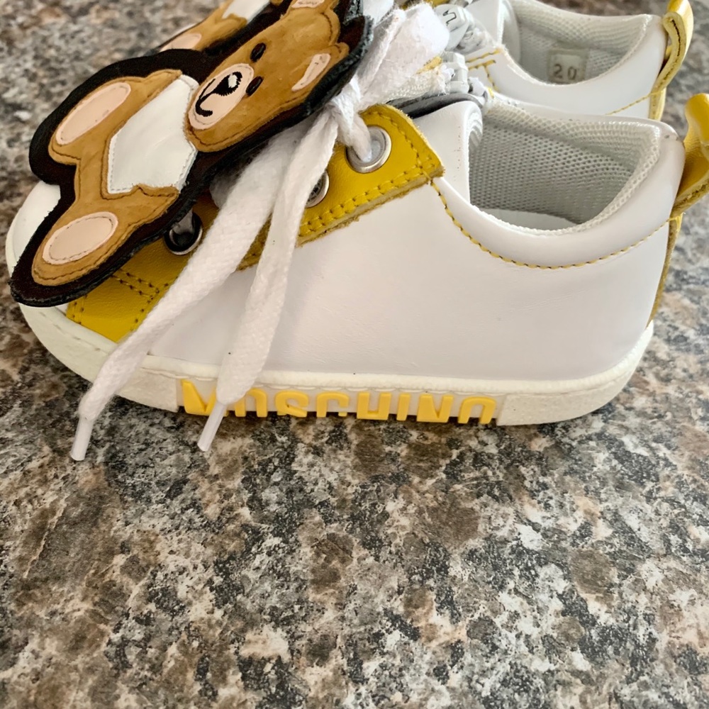 Moschino Toddler Teddy Leather Sneakers - Picture 4 of 6
